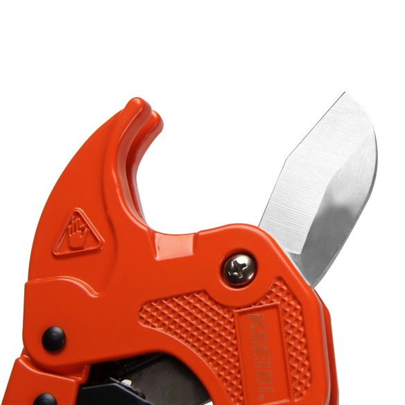 Premium PVC Pipe Cutter 301 for Precision Cuts | KSEIBI