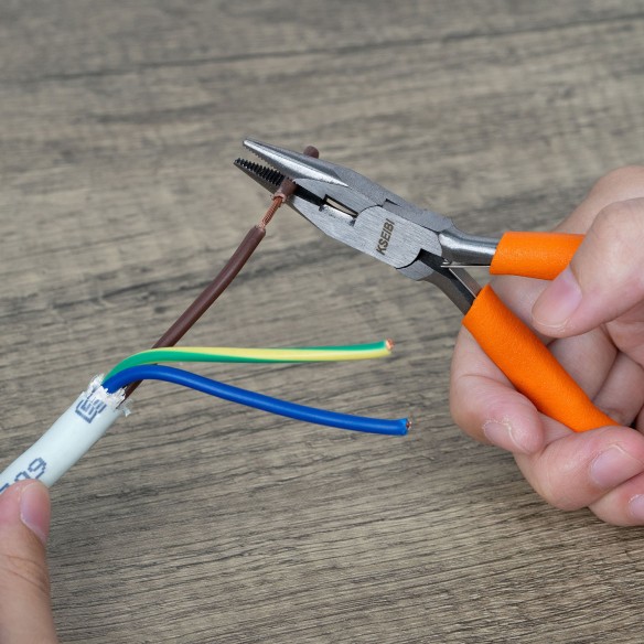 Alicate De Nariz Longo Mini em PVC para trabalhos precisos | KSEIBI