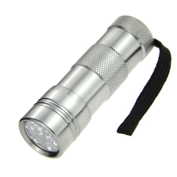 Lampe Torche LED 9W haute qualité pour camping et randonnée | KSEIBI