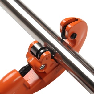 Taietor de tevi MC-28: Instrument de precizie pentru taierea tevilor metalice | KSEIBI 2