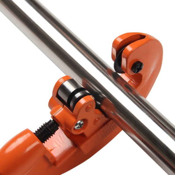 Taietor de tevi MC-28: Instrument de precizie pentru taierea tevilor metalice | KSEIBI