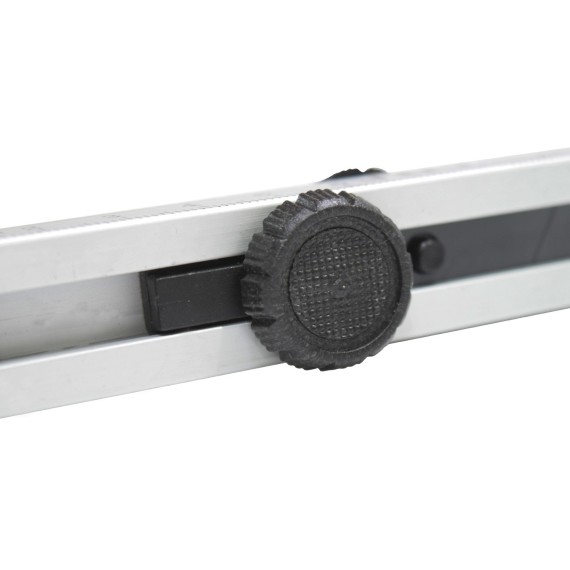 Cutter in alluminio 18 mm: resistente e versatile | KSEIBI