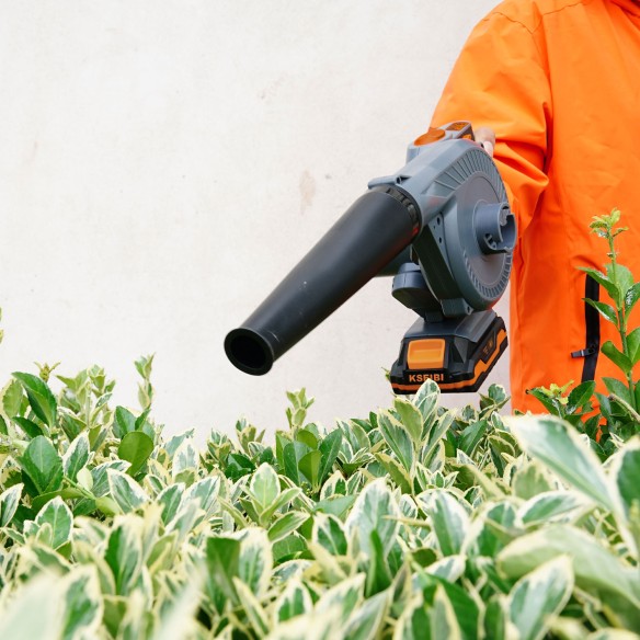 Soffiatore a batteria per giardino | KSEIBI