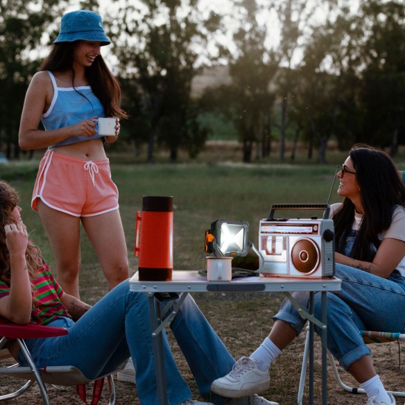 "Acquista la lampada a batteria KLI 20V-20 per un'illuminazione potente | KSEIBI"