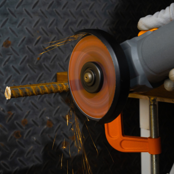 Lama de taiere metalica cu diamant - Cele mai bune instrumente pentru lucrul cu metal | KSEIBI