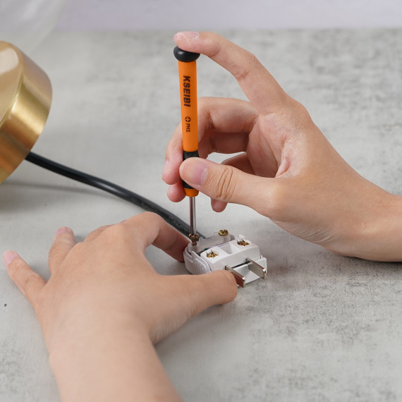 Hochwertiges 6-Teiliges Präzisions-Schraubendreher-Set für präzise Arbeiten | KSEIBI